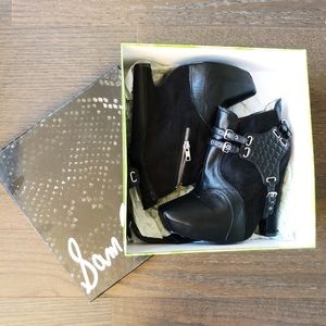 Like new Sam Edelman Zoë ankle boot with harness